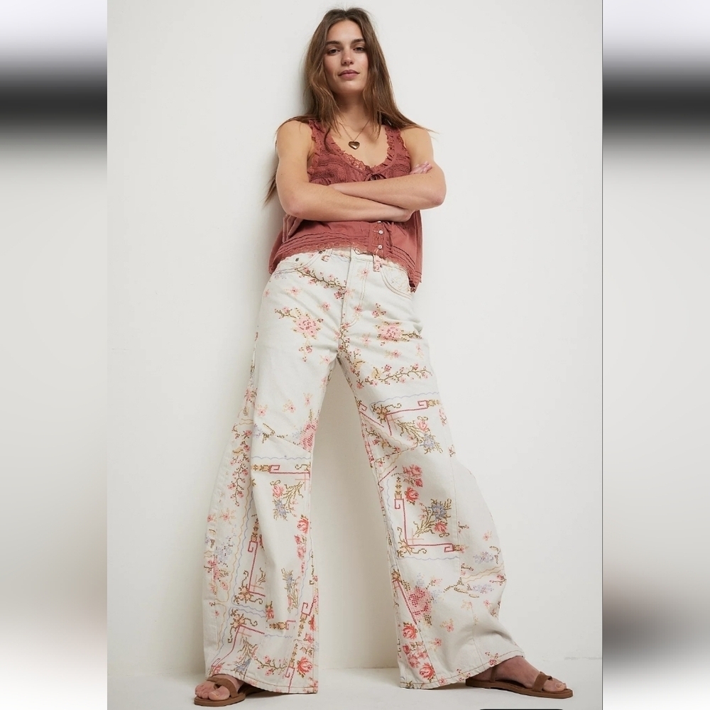 We The Free NWTs Eden Printed High Slouchy Jeans